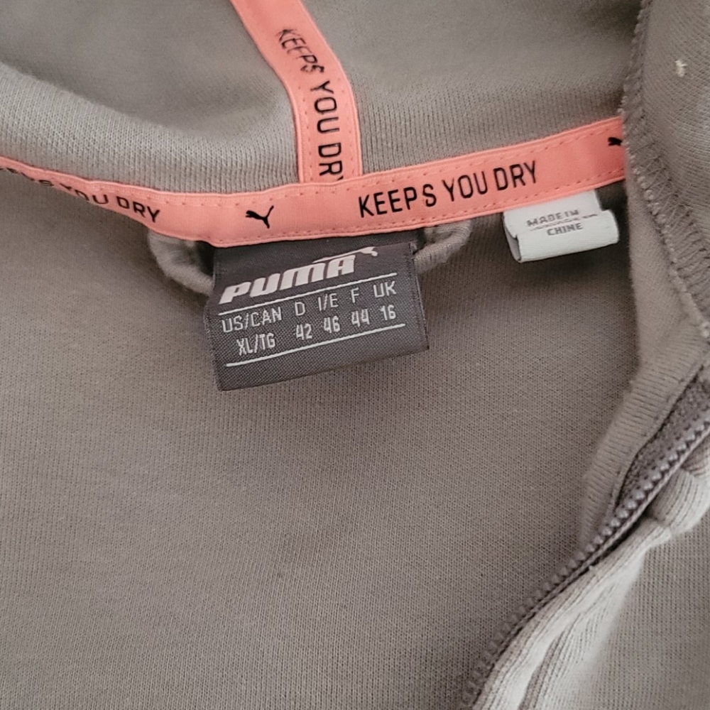 Puma jacket - Picture 3 of 4